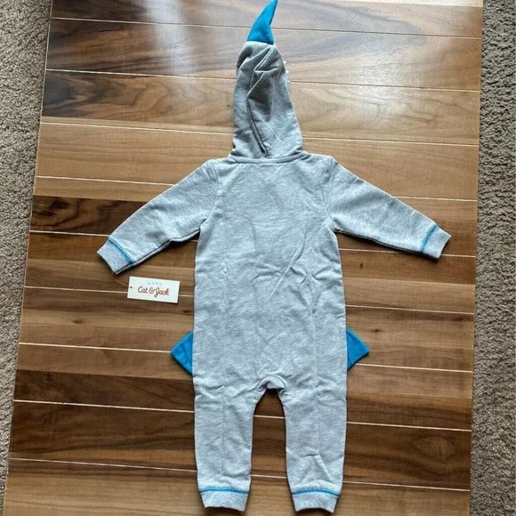 Cat & Jack Unisex Shark Hooded Pajamas Gray Sz 12M - Picture 4 of 7